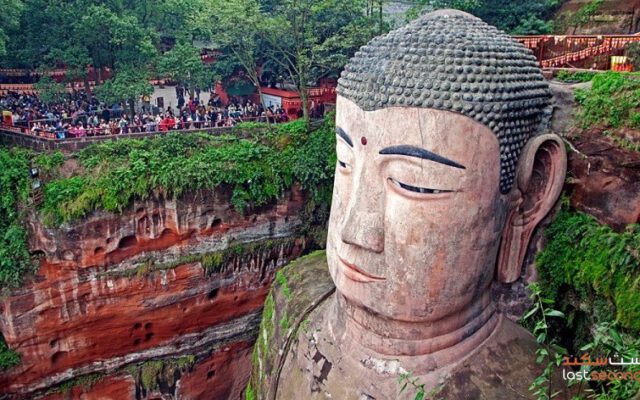 بزرگ‌ترین پیکره بودای جهان در چین در حال غرق شدن است!