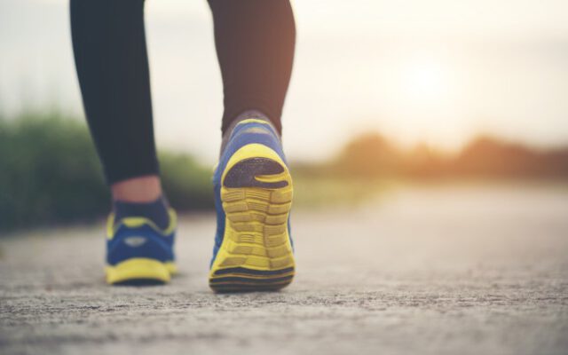 آیا یک ساعت پیاده روی در روز باعث کاهش وزن می شود؟