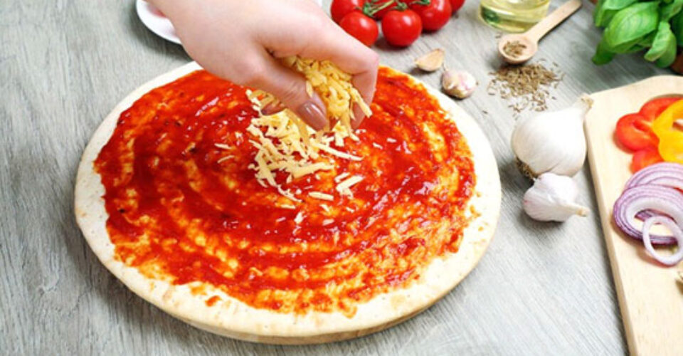 دما و زمان پخت پیتزا در ماکروفر