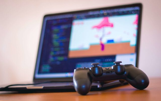 آیا برنامه‌نویسی را با بازی‌های ویدیویی می‌توان آموخت؟
