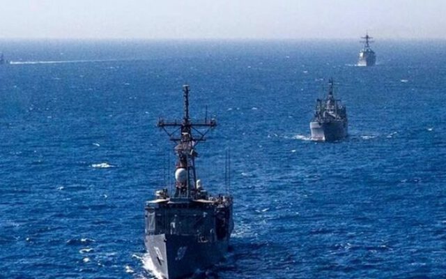 حمله به ۲ کشتی در اقیانوس هند| مسئولیت حمله با کیست؟