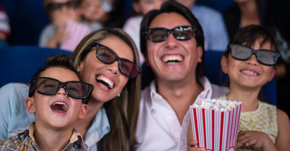 آیا بردن کودکان به سینما تصمیم درستی است؟