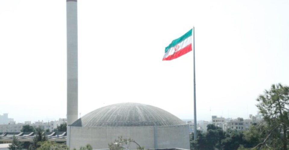دستور مهم رئیسی درباره فناوری هسته‌ای | غربی‌ها خواستار جمع‌آوری کل صنعت هسته‌ای ایران بودند