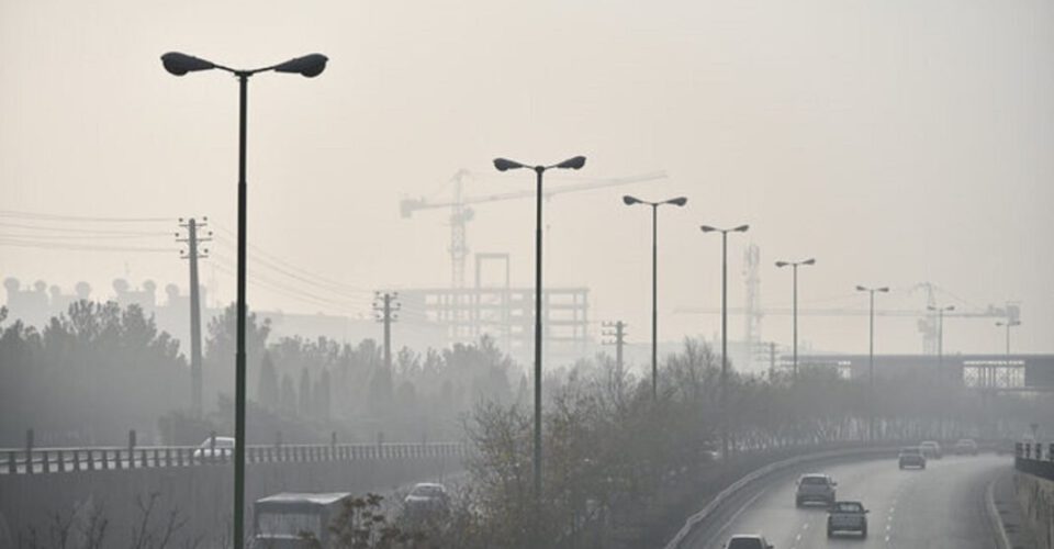 افزایش ۲۶ درصدی مرگ‌ بر اثر آلودگی هوا در سال گذشته | خسارت ۴۰۰ هزار میلیاردی آلودگی هوا به کشور | این شهر پاک‌ترین هوای ایران را دارد