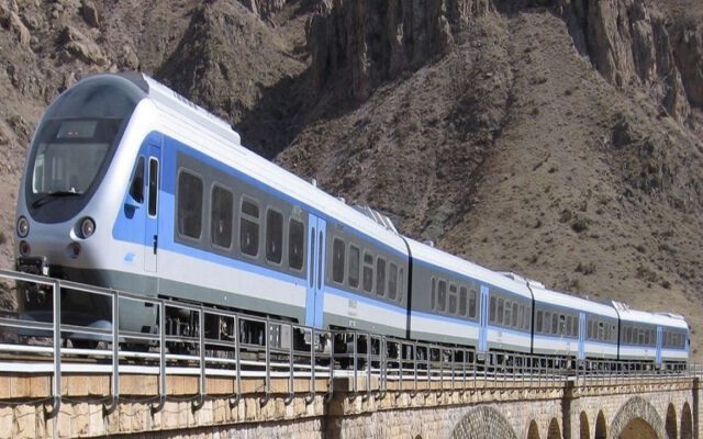 اعلام زمان فروش بلیت اولین قطار پرسرعت ترنست تهران-یزد