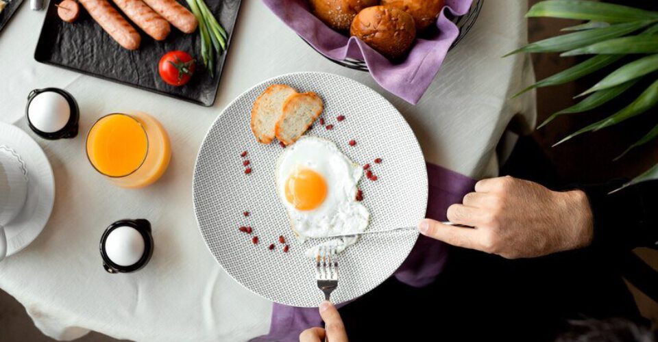 خوردن هر روزه تخم مرغ چه تاثیری بر سلامتی دارد؟
