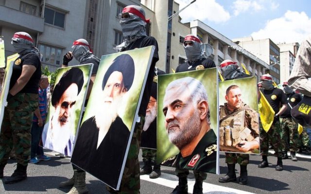 ایران، محرک اصلی تنش در منطقه است؟ | آمریکا در حال تکرار اشتباه های جنگ سرد