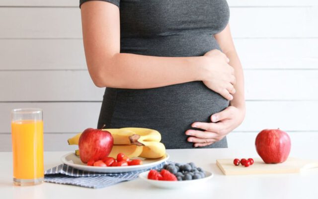 رژیم دیابت بارداری؛ بهترین و بدترین غذاها برای کنترل قند خون کدام‌اند؟