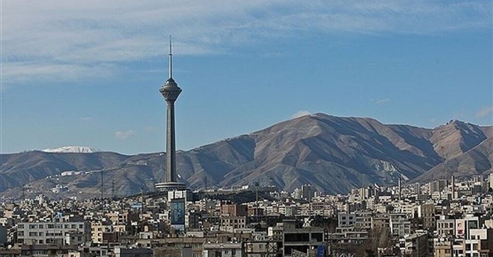 وضعیت آلودگی هوای تهران در روز ۲۳ بهمن ۱۴۰۳