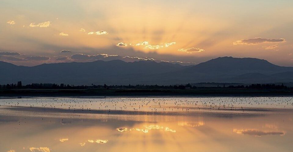 آخرین وضعیت دریاچه ارومیه بعد از بارش‌های اخیر | زمان بازکردن دریچه سدها فرا رسیده است