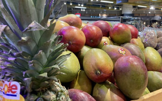 این میوه های لاکچری و گران در ایران تولید می شوند | اژدها و خارگیل کیلویی چند؟
