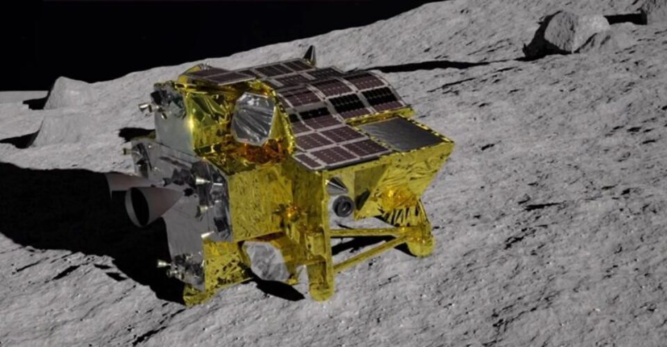 نجات از دومین شب قمری | ماهنورد ژاپنی برنامه‌اش را دنبال می‌کند