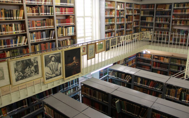 کتابخانه‌ای مدرن برای آیندگان/ خانه‌ای که از همان ابتدا کتابخانه بود