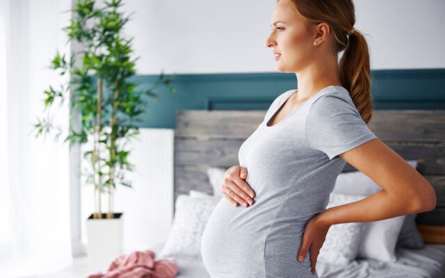 ۷ فایده‌ی مهم فیزیوتراپی در دوران بارداری