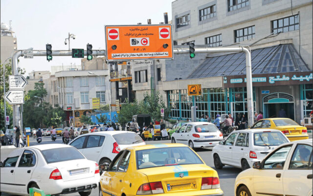 نظر رئیس پلیس راهور درباره تغییر طرح ترافیک تهران | این سه بزرگراه نیاز شدید به بهسازی آسفالت دارند