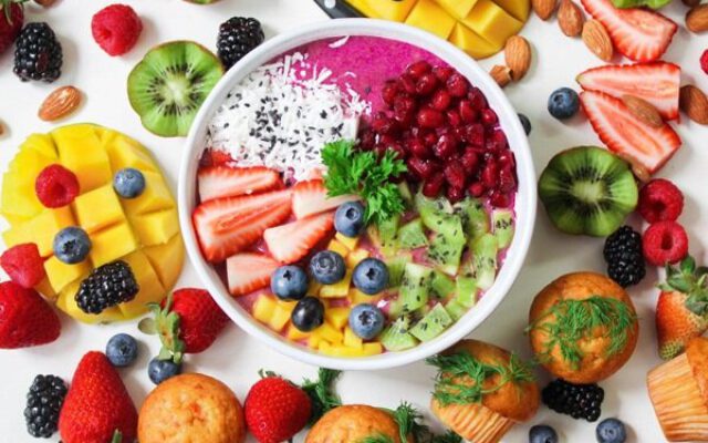 بهترین میوه‌ها و سبزیجات برای داشتن عمر سالم و طولانی