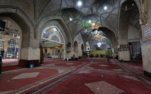 تهران مسجد کم دارد | نقش شهرداری در ساخت مساجد جدید چیست؟