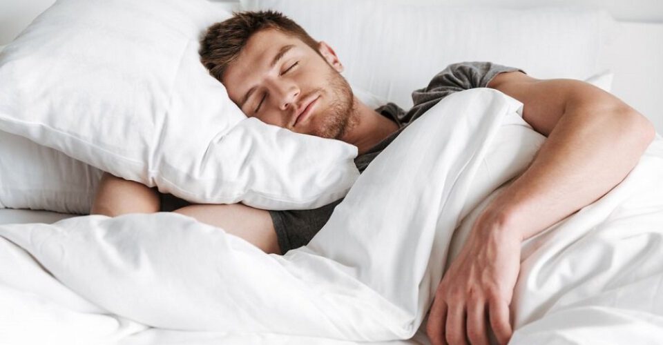۹ راهکار برای بهبود کیفیت خواب و تنظیم استراحت شبانه