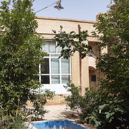 خانه قدیمی در محله فهادن یزد  جنب زندان اسکندر