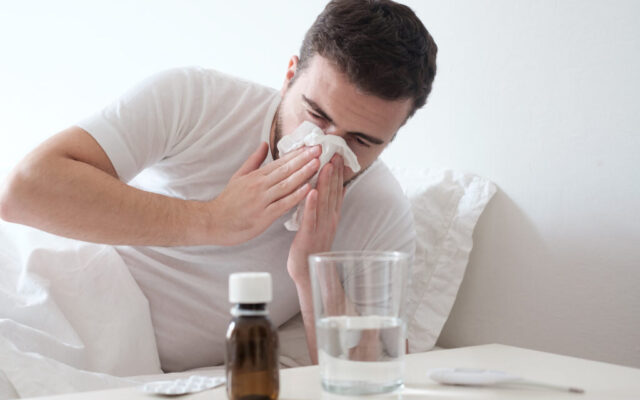 ۵ دمنوشی که برای درمان سرماخوردگی معجزه می‌کند