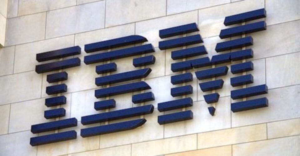 قرارداد IBM با عربستان | هوش مصنوعی آی‌بی‌ام توسعه می‌یابد