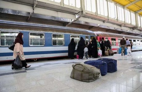 برقراری قطار فوق‌العاده تهران – مشهد برای مراسم تشییع رئیس‌جمهوری | فروش بلیت از این ساعت امشب