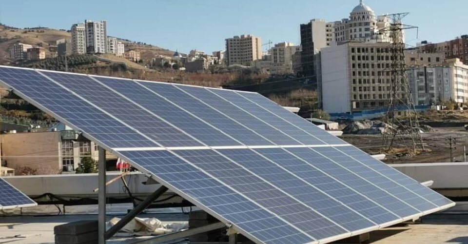 افزایش ۵۰۰ کیلوواتی ظرفیت نیروگاه های خورشیدی شهرداری