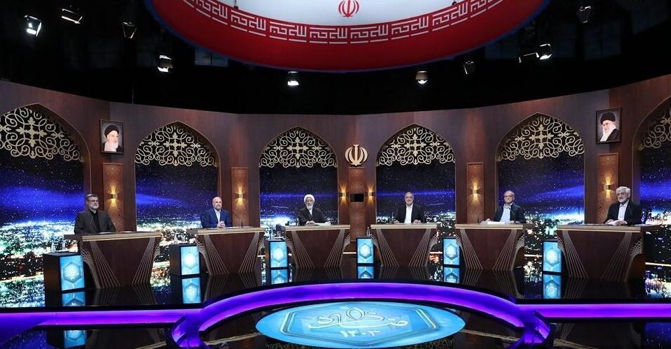 چهارمین مناظره ؛ «ایران در جهان امروز» بحث را داغ خواهد کرد؟ | تغیر مهم در مناظره امشب