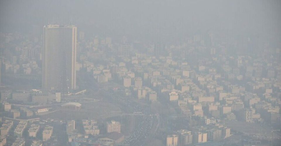 سهم خودروهای پلاک شهرستان در آلودگی تهران؛ ۴۱۵ تُن | از پدیده ماشین خوابی تا مسافرکشی در محدوده طرح ترافیک