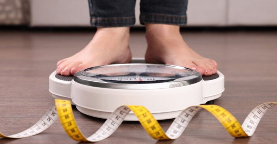 ۳ دلیل که چرا سایز کم می‌کنید، اما وزن‌تان کم نمی‌شود