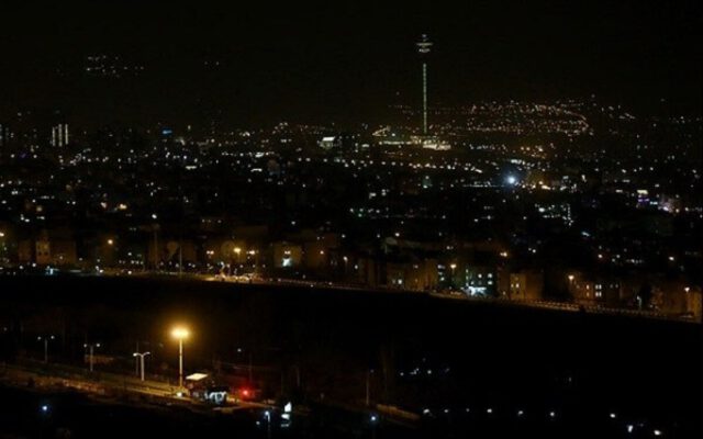 آخرین جزئیات درباره خاموشی‌های برق در کشور | علت قطعی های پراکنده در تهران چیست؟