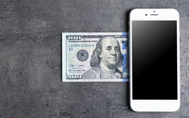برای خرید یک گوشی هوشمند جدید چقدر هزینه می‌کنید؟