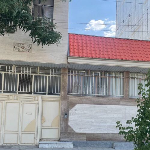 فروش ویلایی بر بلوار اصلی شهرک جهاد کرمانشاه مناسب ساختمان سازی