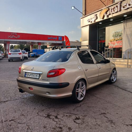 پژو 206 sd v8