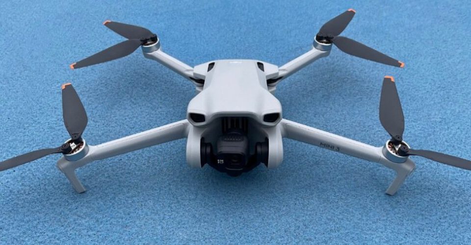 پهپاد جمع‌وجور DJI مینی ۳ با قیمت ۵۵۹ دلار معرفی شد