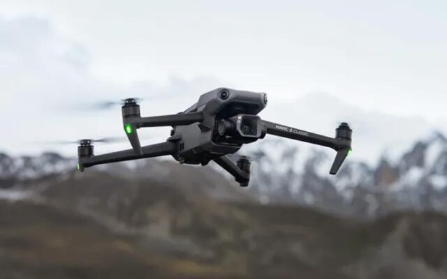 DJI از پهپاد مویک ۳ کلاسیک با قیمت ۱۴۷۰ دلار رونمایی کرد