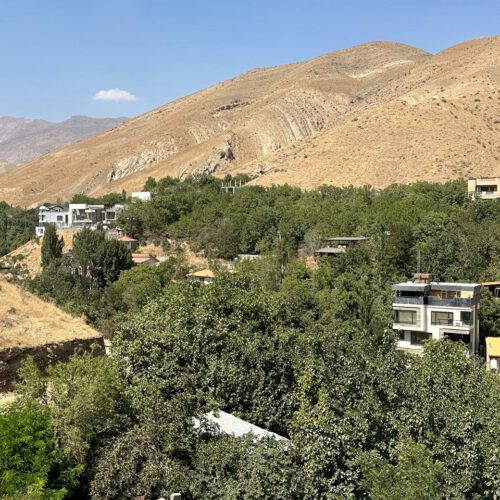 کردان اغشت لب رودخانه