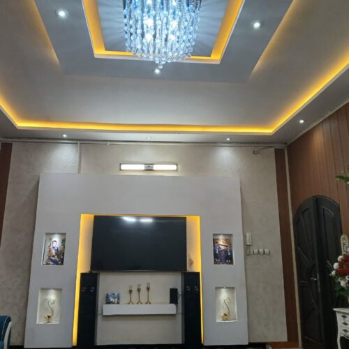 آپارتمان  حاشیه اصلی بلوار خادم الشریعه