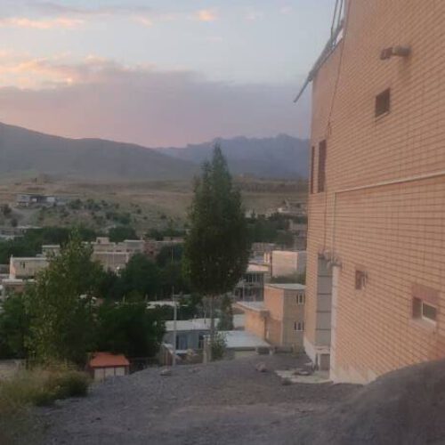 آپارتمان 105متری فریدونشهر روستای سیبک