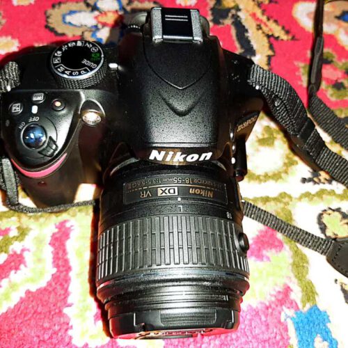 دوربین دیجیتال نیکون در حد نو مدل D3200 Nikon با لنز 18-55