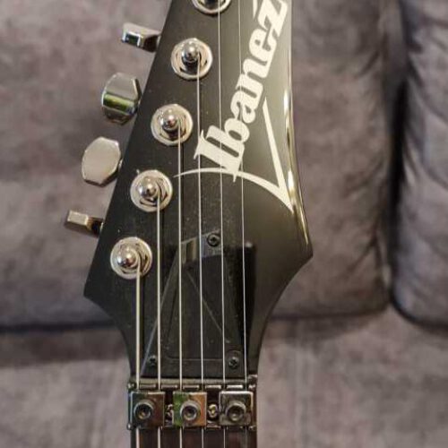 گیتار Ibanez S520BBS