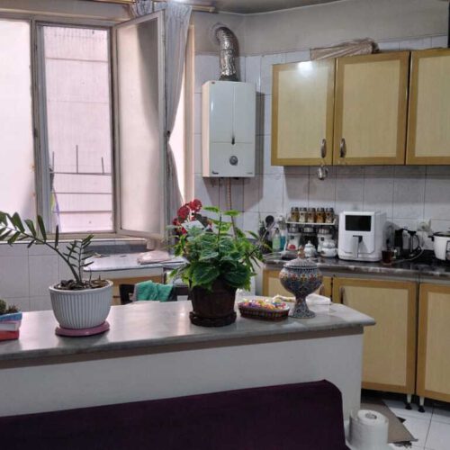 آپارتمان 50 متری پارکینگ دار  همراه انباری وخوش نقشه