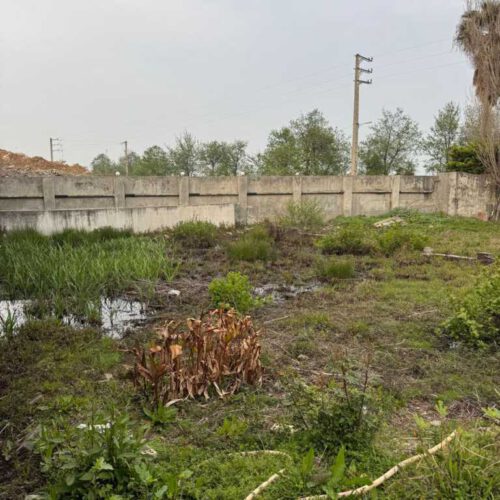 300متری شهرکی سندششدانگ کاربری مسکونی 4/300