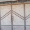 دو عدد در پارکینگ