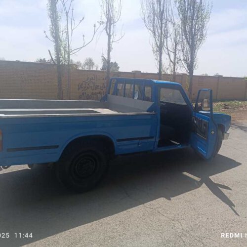 نیسان وانت دوگانه سوز
