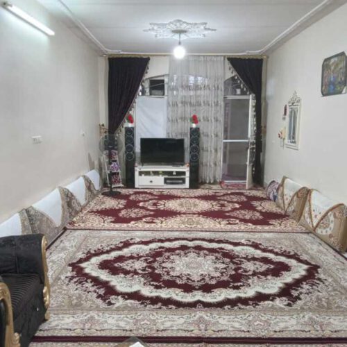 فروش خانه ویلایی با مغازه