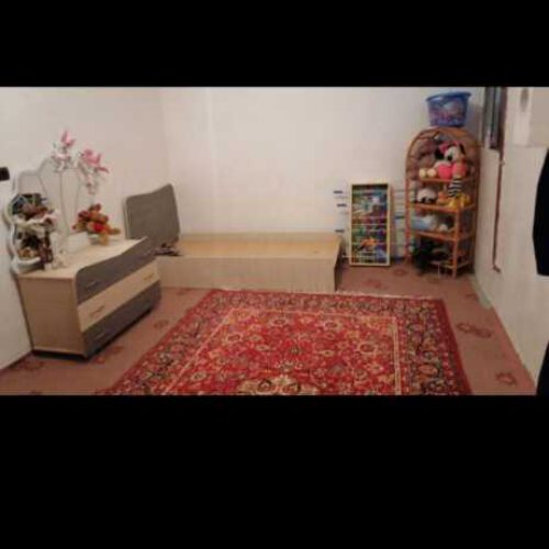 150 متر ویلایی با ده متر حاشیه منزل اباد