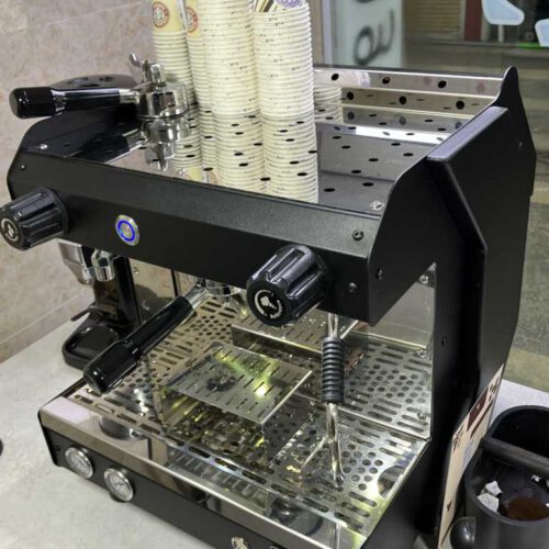 فروش لوازم کافی شاپ سه ماه کارکرد