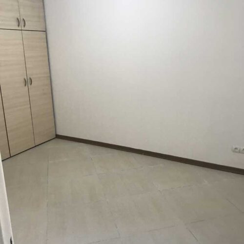 آپارتمان 82 متر وردآورد