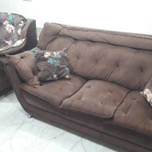 فروش یک دست مبل راحتی 7 نفره